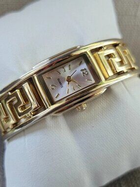 Fashion Women Wristwatch Gold Tone Cuff Band Bracelet Analog Quartz Watch